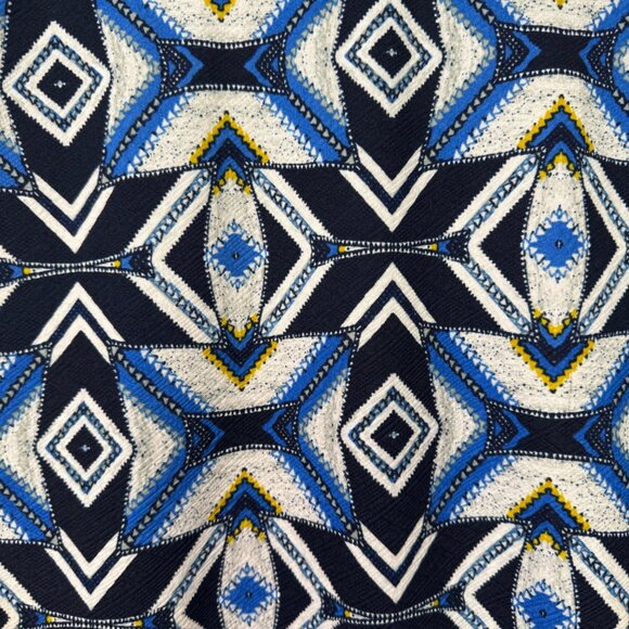 LuLaRoe Cassie Geometric Patterned Mid-Length Skirt Size S - Picture 2 of 4